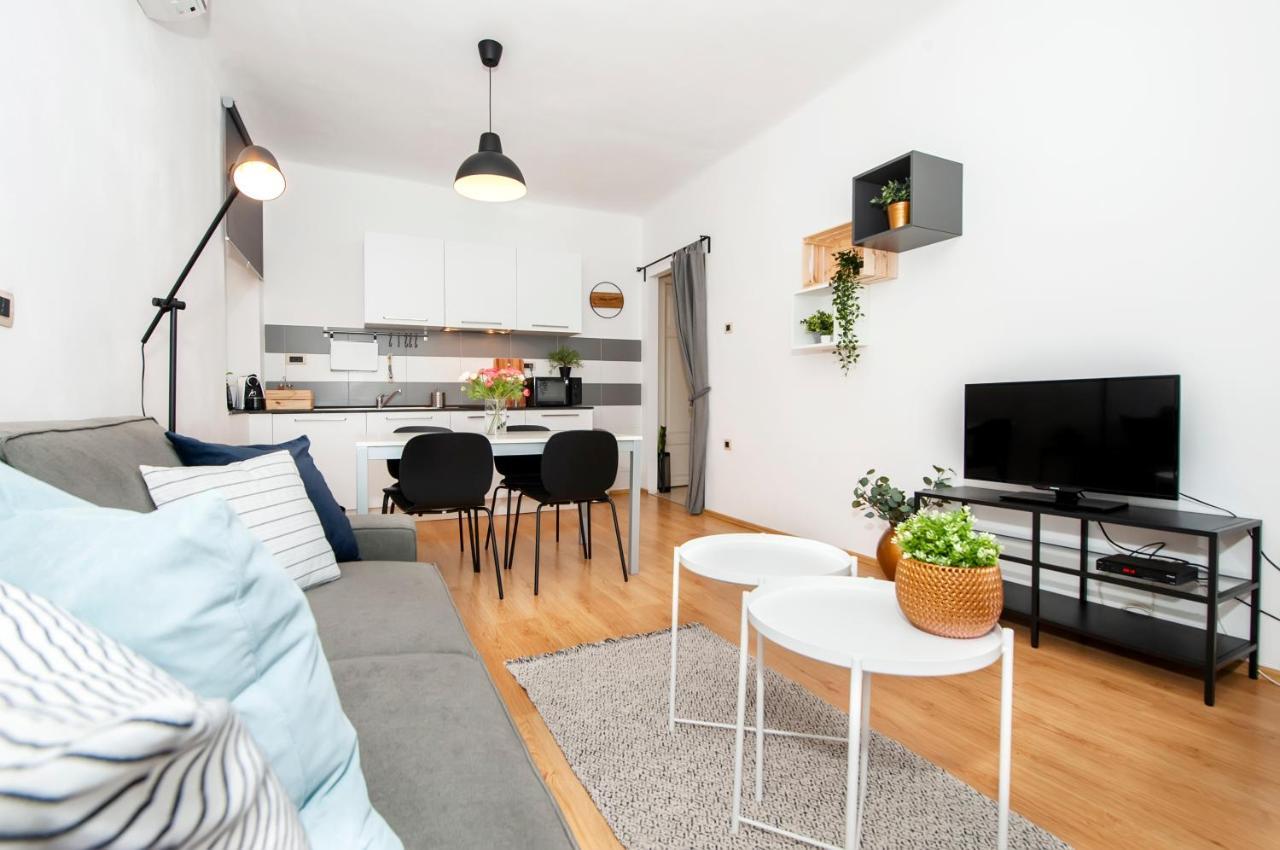 Apartment Mimi Rovinj Exterior photo