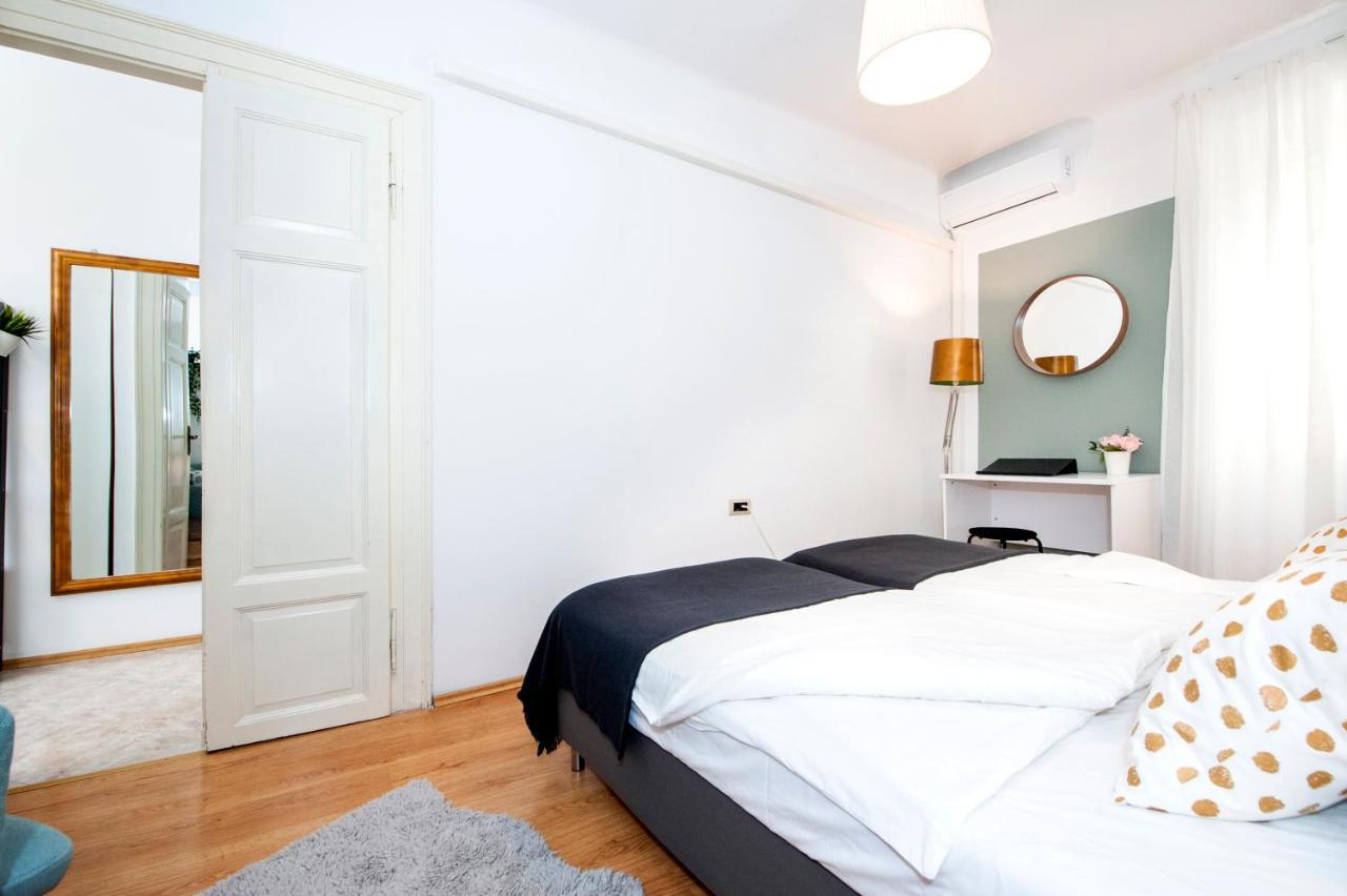 Apartment Mimi Rovinj Exterior photo