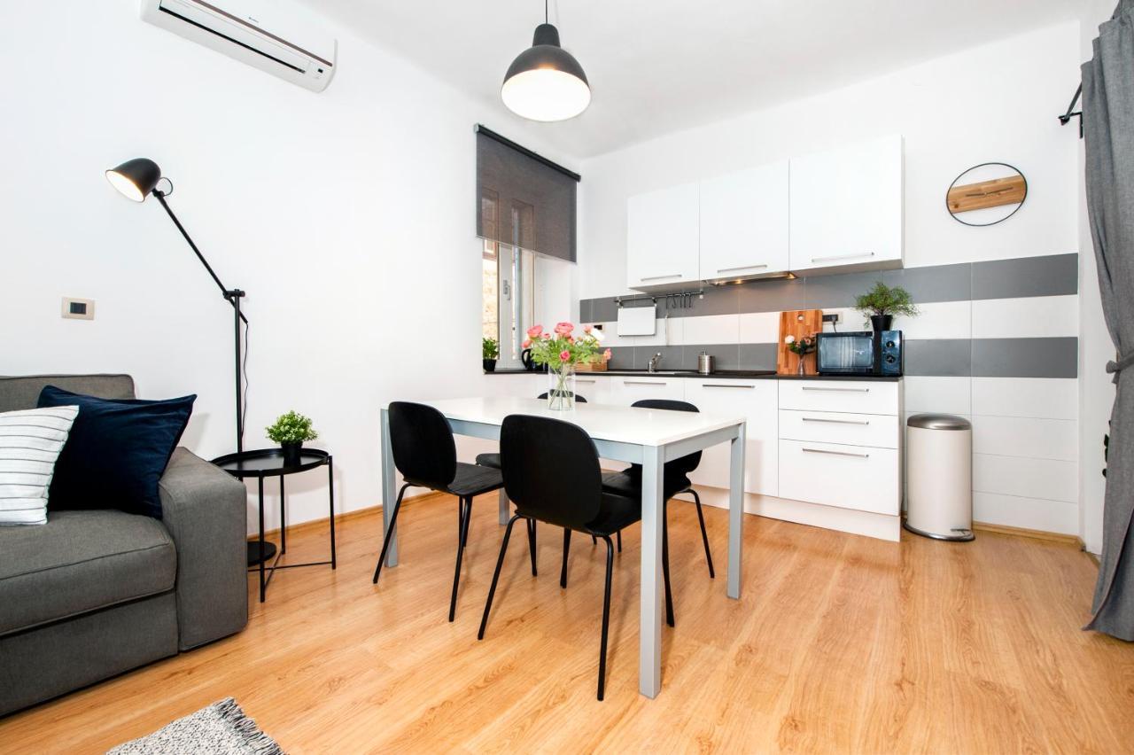 Apartment Mimi Rovinj Exterior photo
